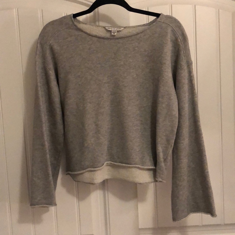 AE Cropped Wide Sleeve Top (SOLD)